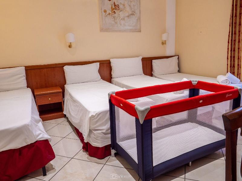 Hotel Suite Caesar - Oda