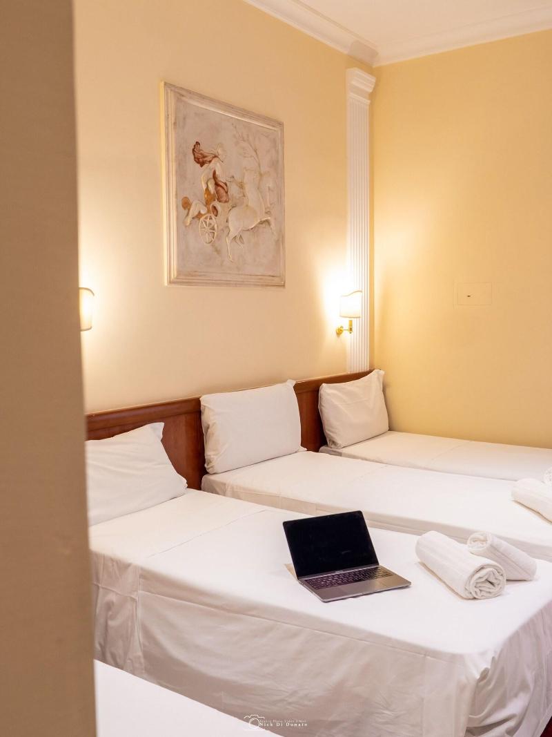 Hotel Suite Caesar - Oda