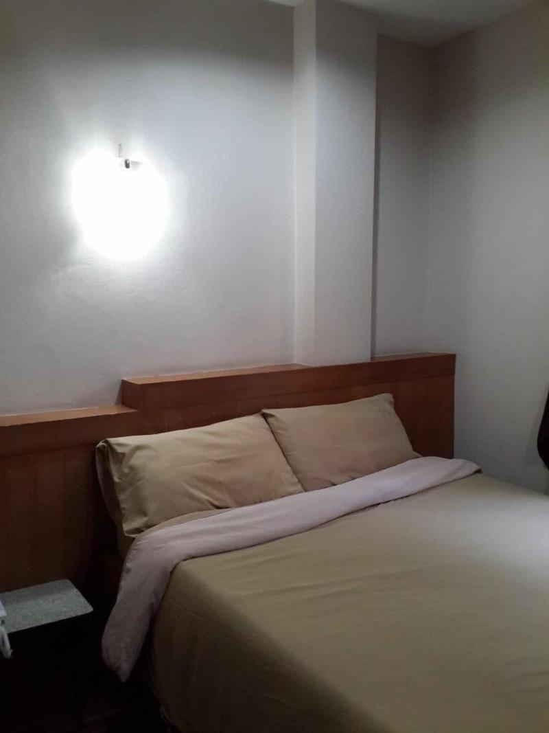 White Orchid Inn Ii - Oda