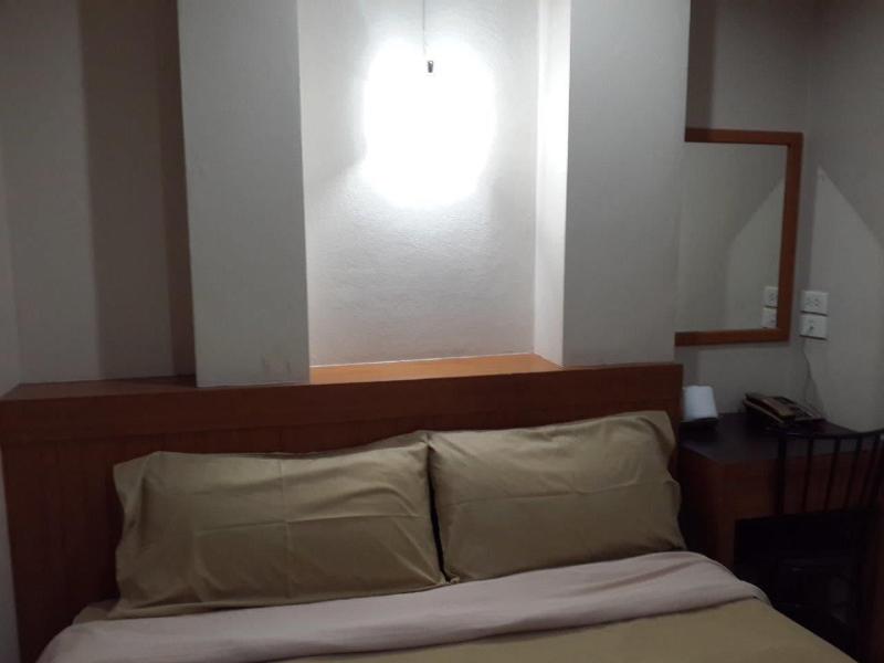 White Orchid Inn Ii - Oda