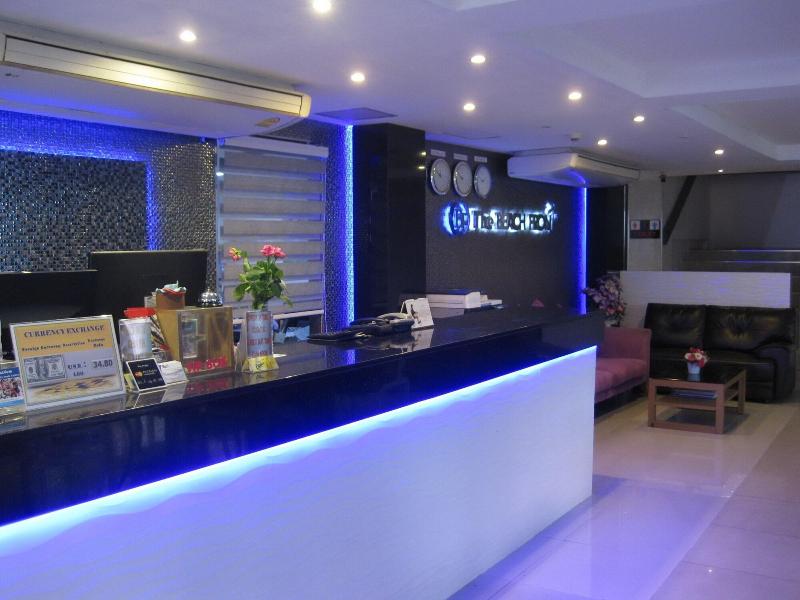 The Beach Front Resort Pattaya - Lobi
