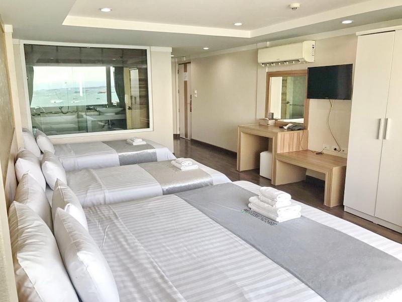The Beach Front Resort Pattaya - Oda