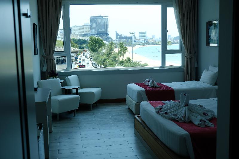 The Beach Front Resort Pattaya - Oda