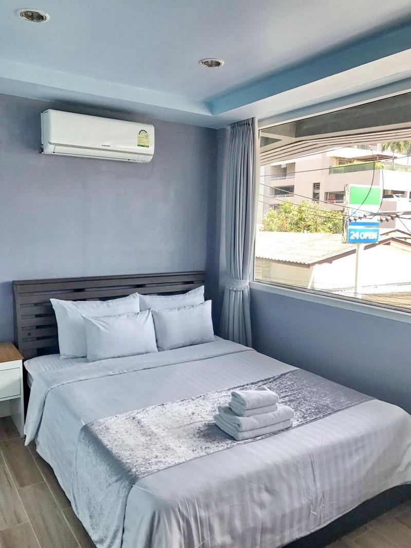 The Beach Front Resort Pattaya - Oda