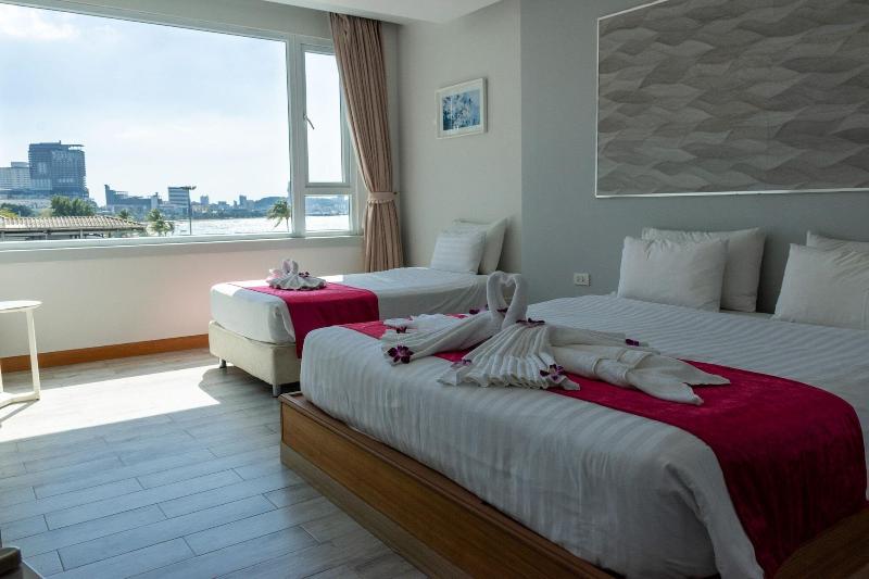 The Beach Front Resort Pattaya - Oda