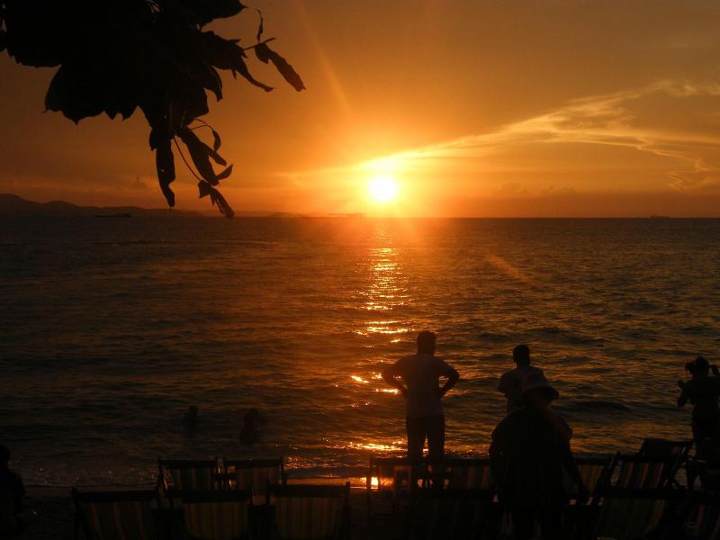 The Beach Front Resort Pattaya - Plaj