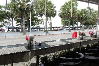 The Beach Front Resort Pattaya fotoÄŸrafÄ±