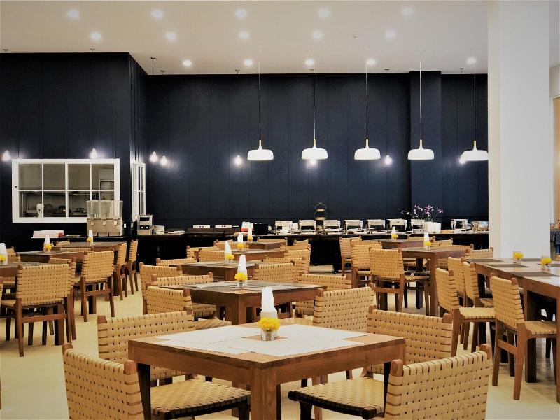 La Mai Hotel Chiang Mai - Restoran