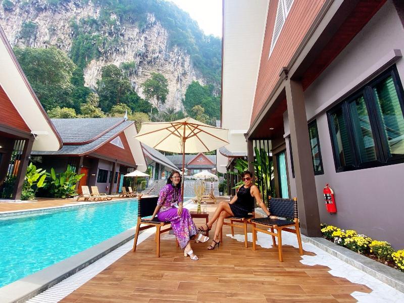 The Scene Cliff View Villas - Genel