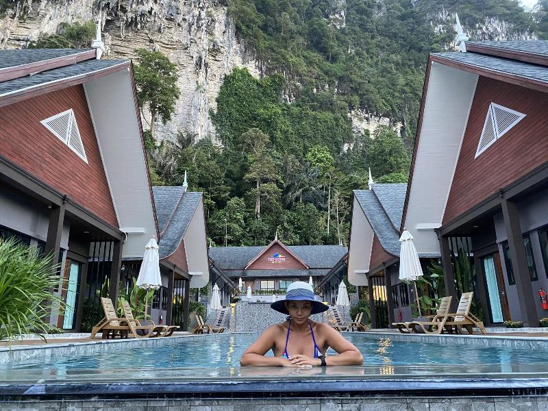 The Scene Cliff View Villas - Genel
