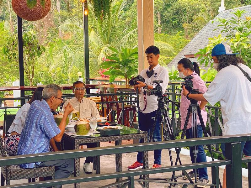 The Scene Cliff View Villas - Restoran