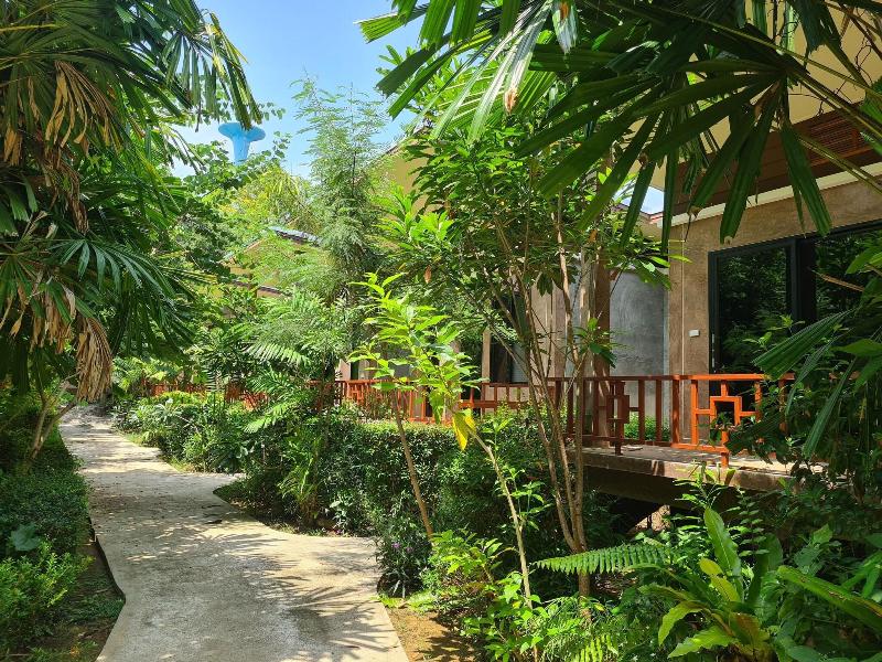 Lanta Pearl Beach Resort - Teras