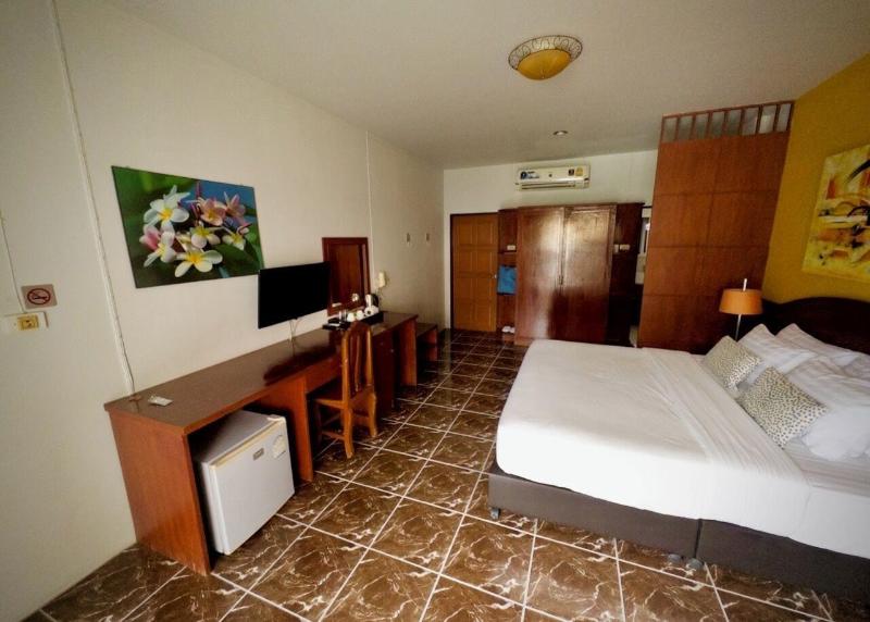Sugar Inn Phuket - Oda