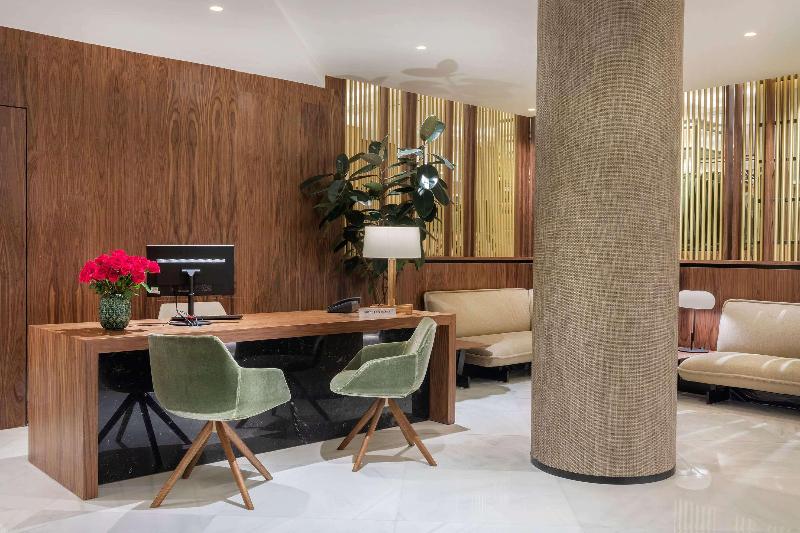 Melia White House Apartments - Genel