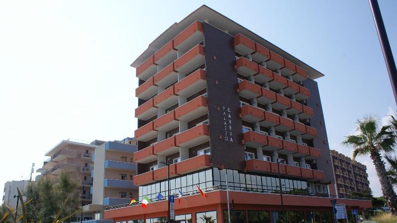 Palazzo Caveja - Oda