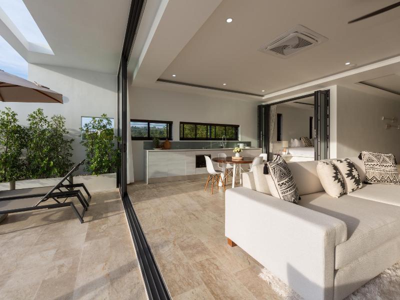 Skye Beach Hotel - Koh Samui - Oda