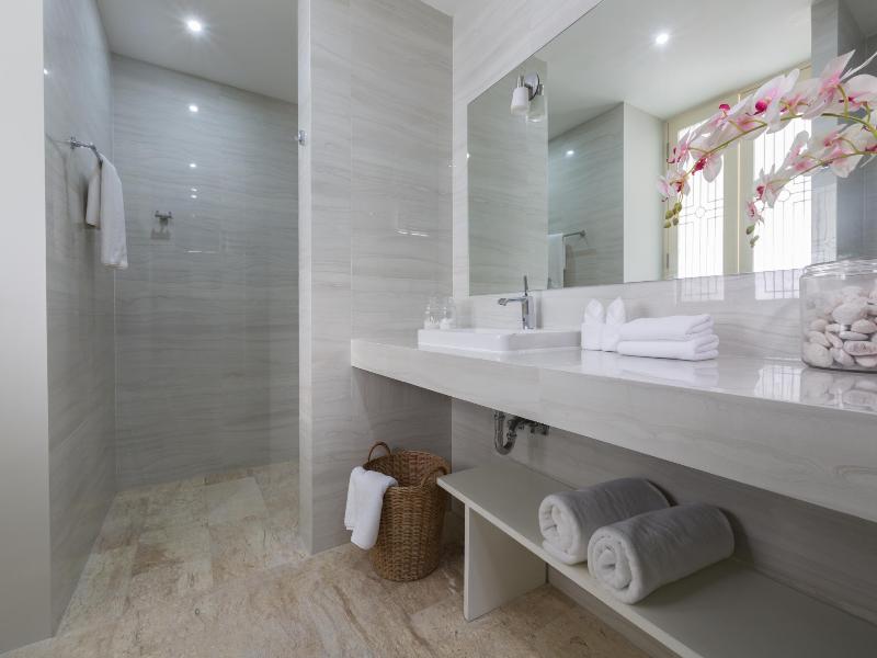 Skye Beach Hotel - Koh Samui - Oda