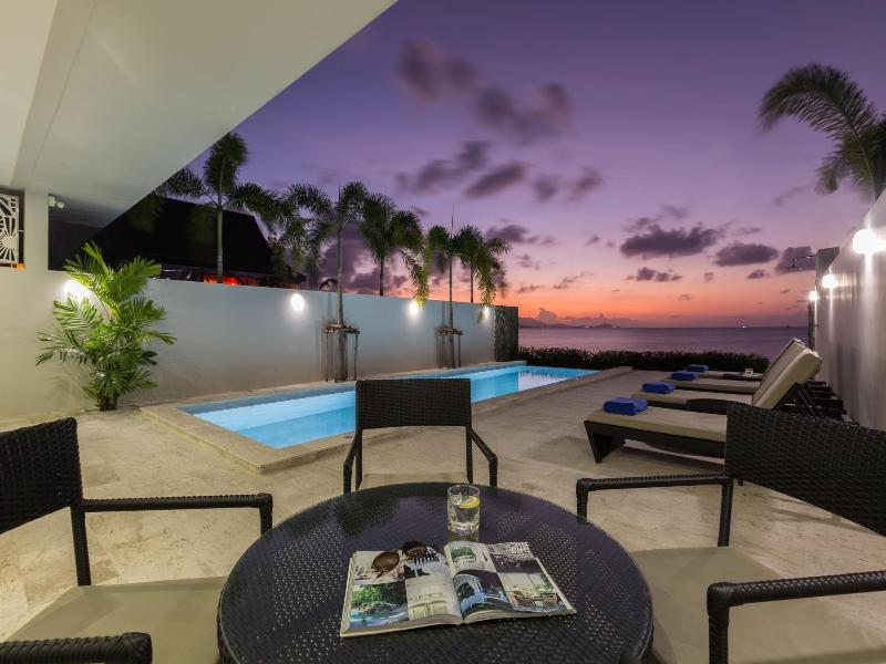 Skye Beach Hotel - Koh Samui - Oda