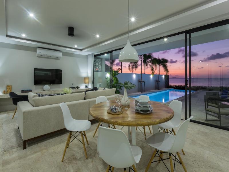 Skye Beach Hotel - Koh Samui - Oda