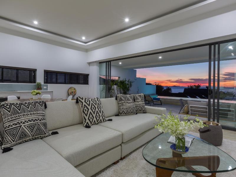 Skye Beach Hotel - Koh Samui - Oda