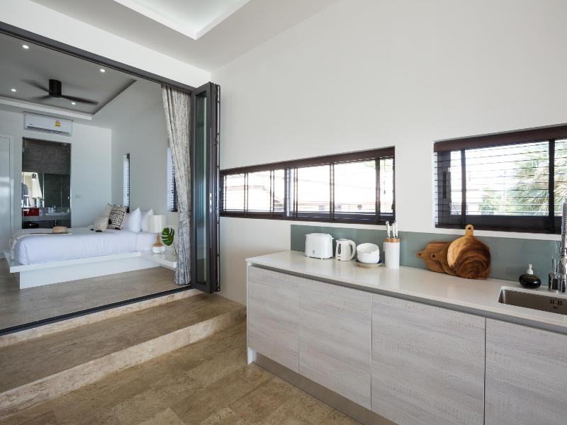 Skye Beach Hotel - Koh Samui - Oda