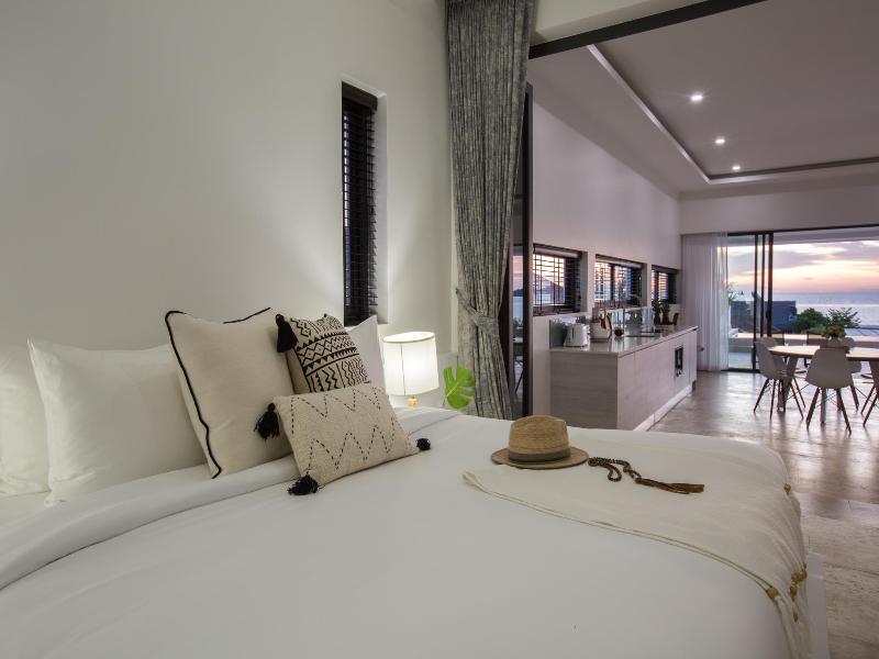 Skye Beach Hotel - Koh Samui - Oda