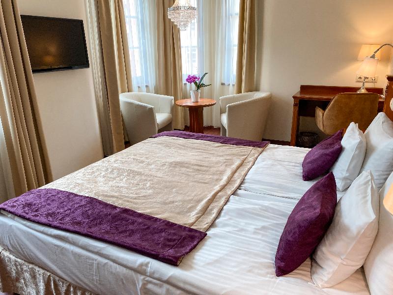 Gold Hotel Budapest - Oda