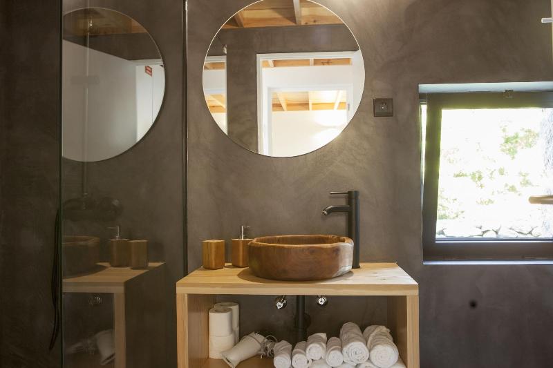 Caparica Azores Ecolodge - Oda
