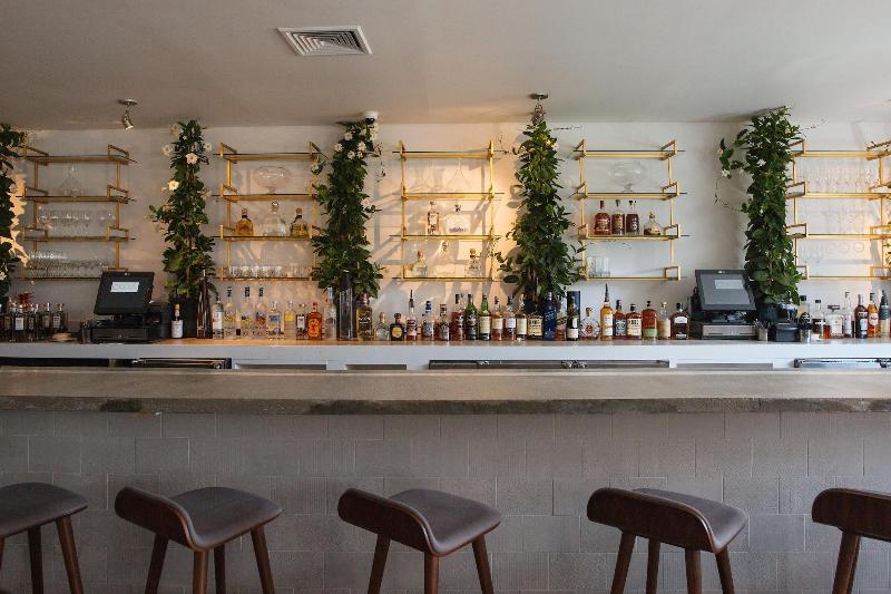 Capri - Bar