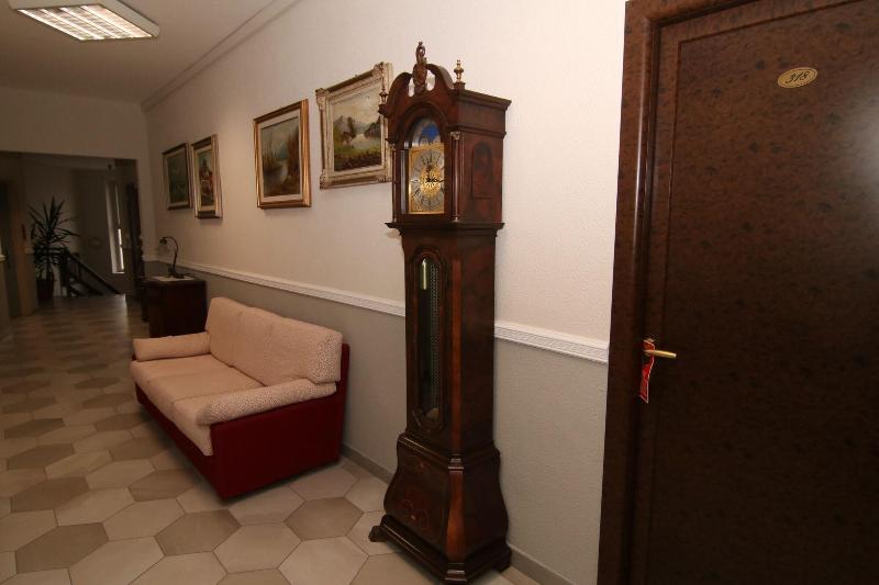 Hotel Ristorante Vittoria - Lobi