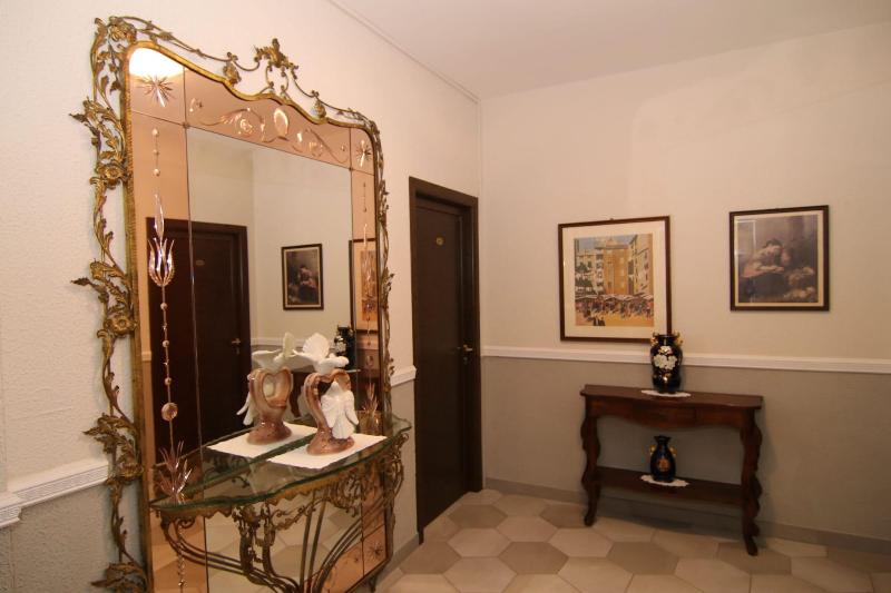 Hotel Ristorante Vittoria - Lobi