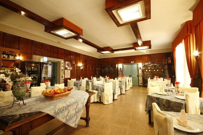 Hotel Ristorante Vittoria - Restoran