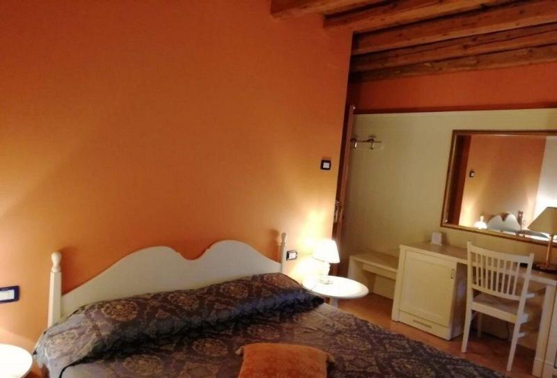 Hotel Calvi - Oda