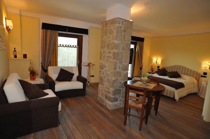 Hotel Restaurant La Torricella - Oda