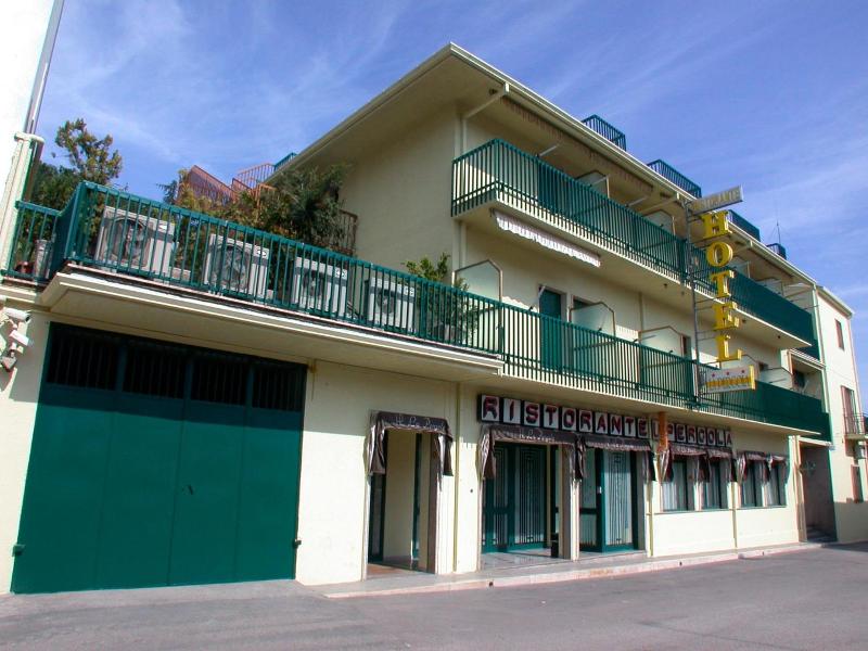 Hotel La Pergola - Genel