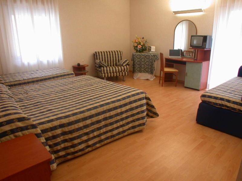 Hotel La Pergola - Genel