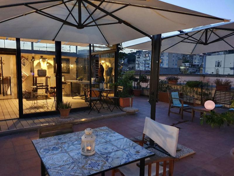 Spanish Palace Rooms, Apartment & Terrace - Oda