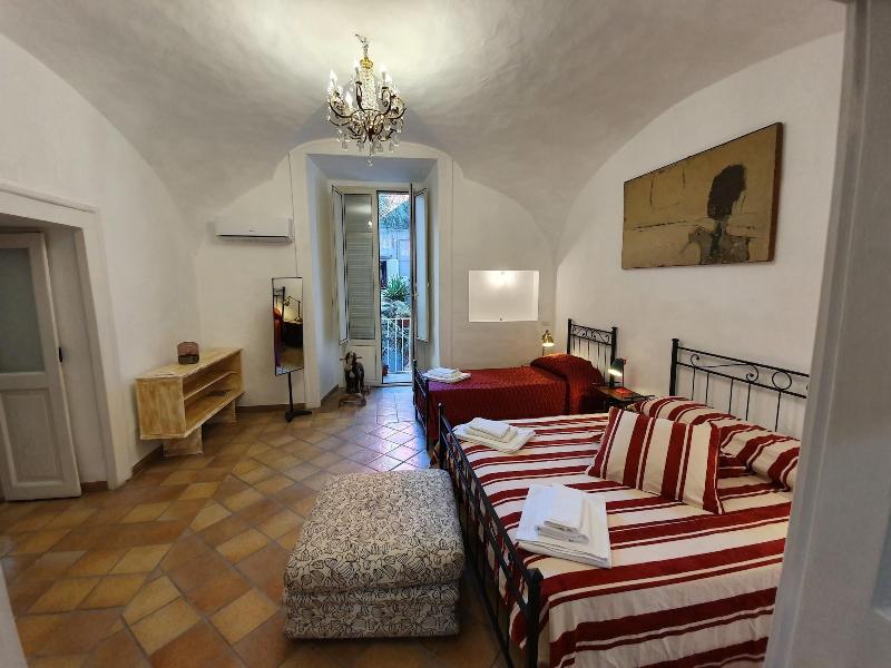 Spanish Palace Rooms, Apartment & Terrace - Oda