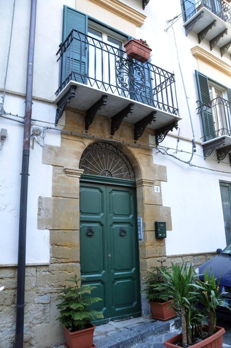 B&B Largo Barile - Genel