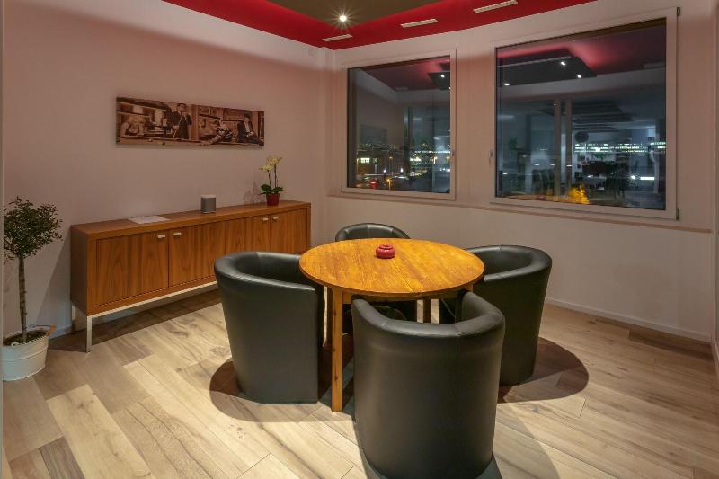 Andi's BnB - Lobi