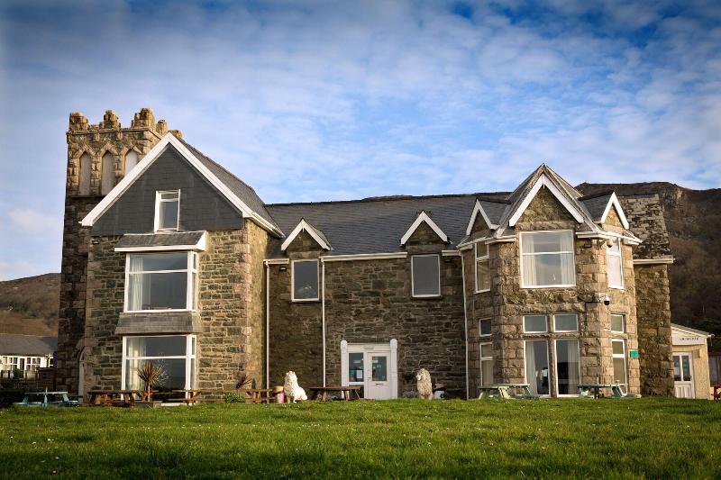 Min-Y-Mor Hotel - Genel