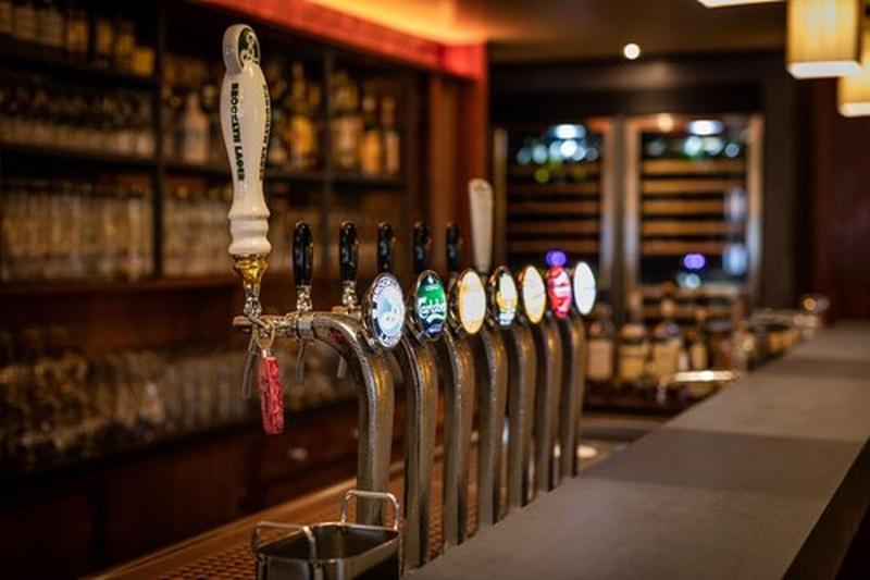 Kino - Hotel Meyer - Bar