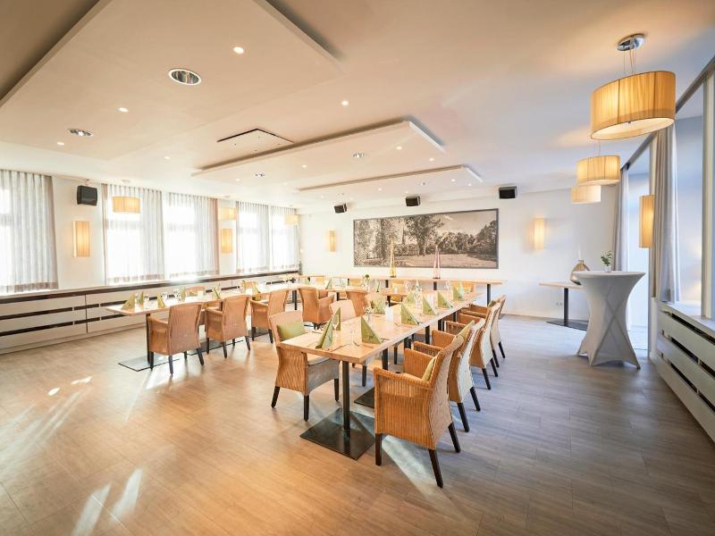 Kino - Hotel Meyer - Genel