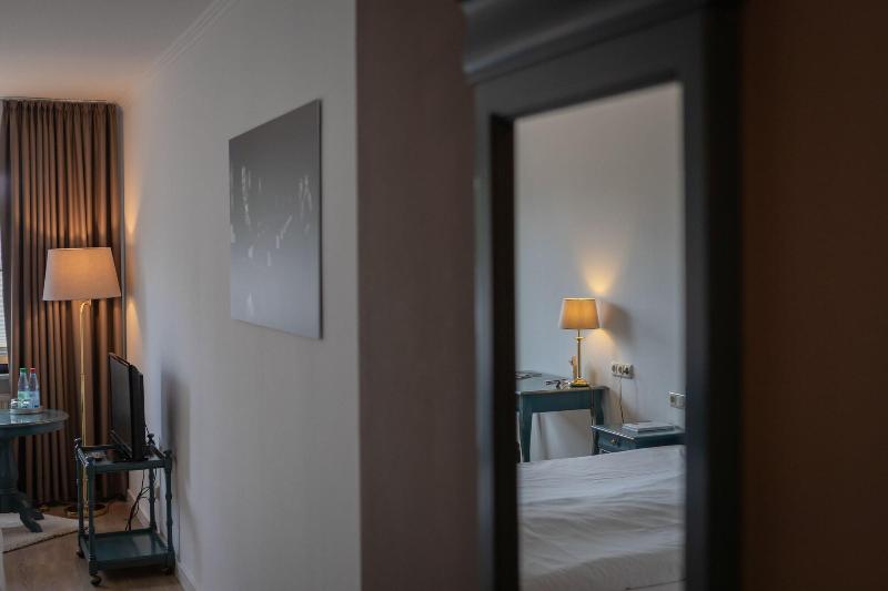 Kino - Hotel Meyer - Oda