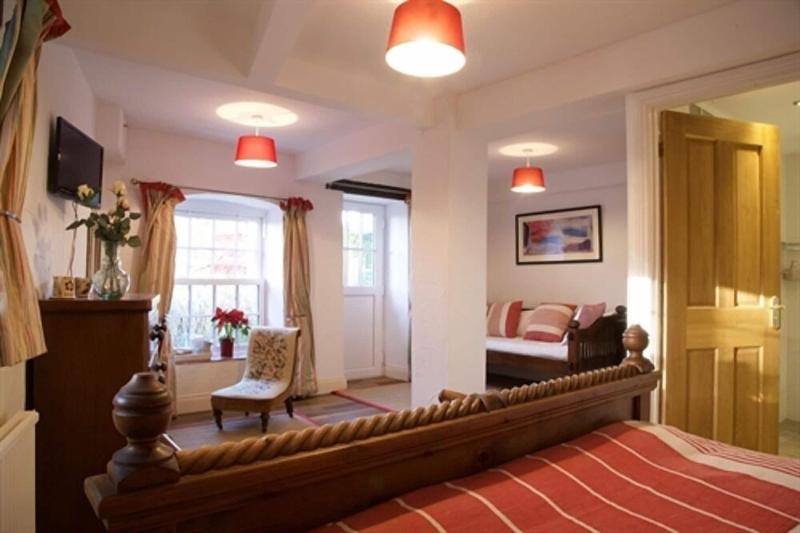 Stoneleigh Barn Bed And Breakfast - Oda