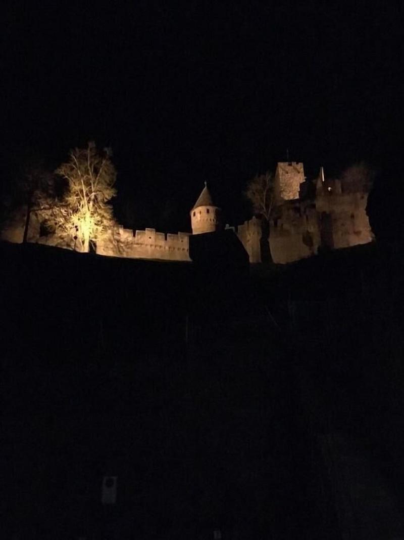 La Flamme Wertheim Garni - Genel
