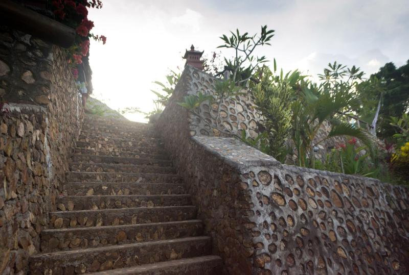 Blue Monkey Villas Resort & Ocean View - Genel