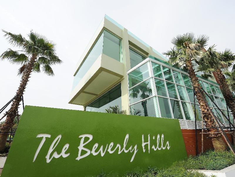 The Beverly Hills - Genel