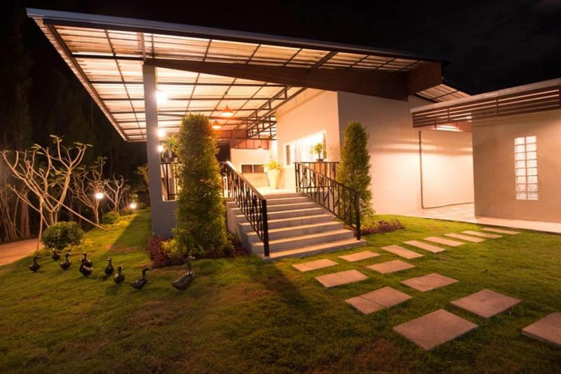 Lemon Chalet Kaeng Krachan Resort - Lobi