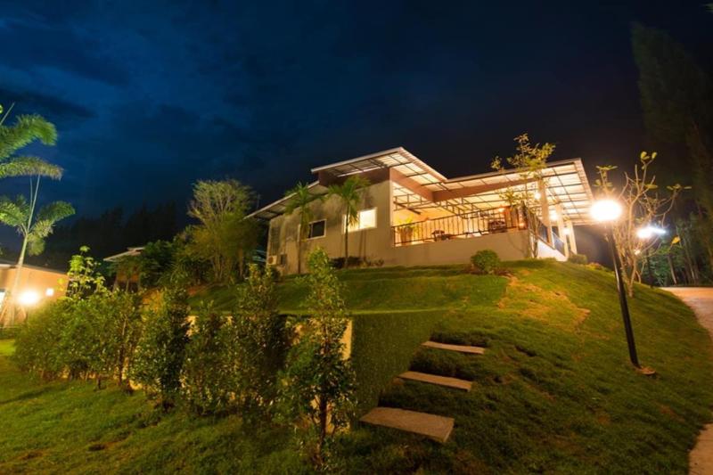 Lemon Chalet Kaeng Krachan Resort - Genel